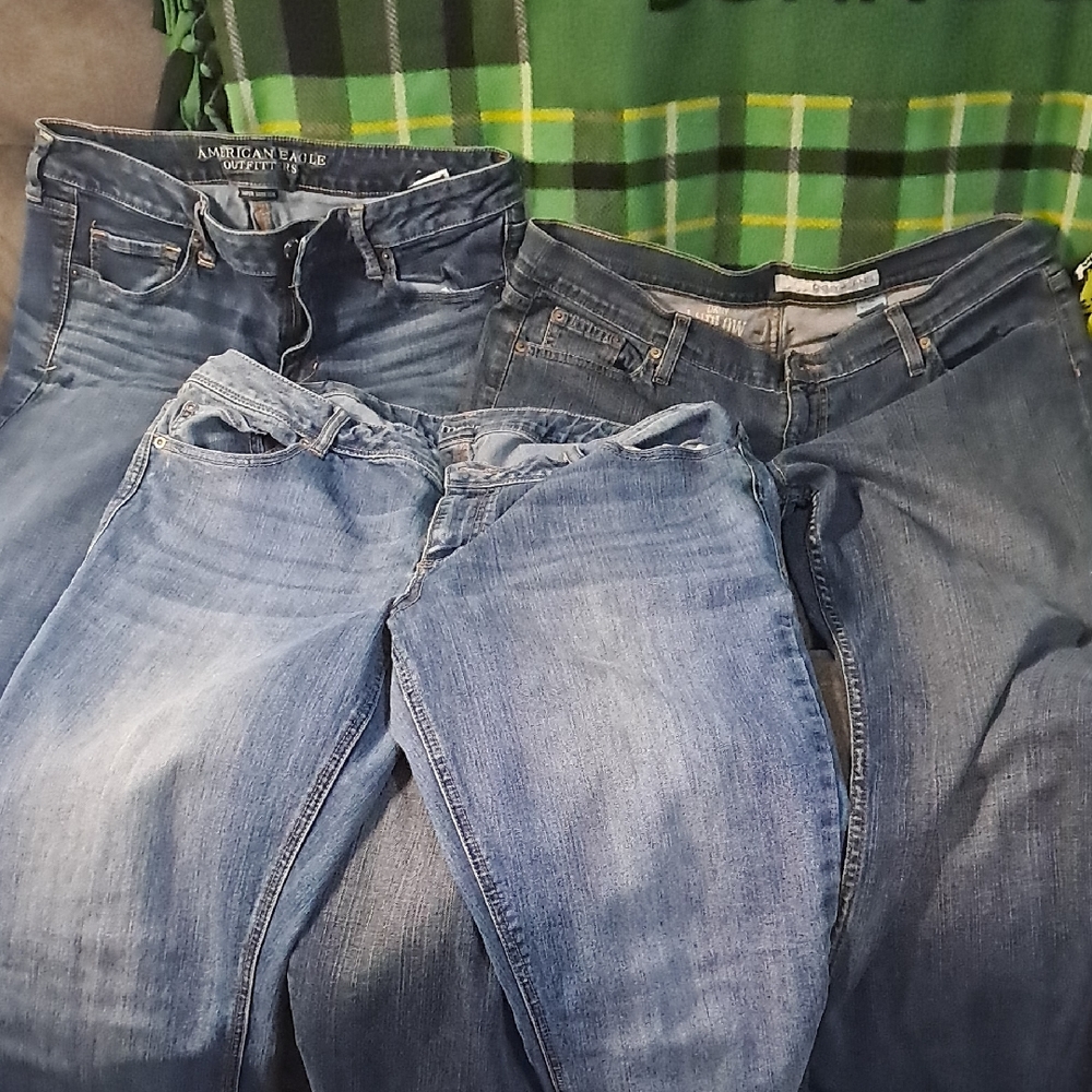 Women's Boot Cut Jeans in Classic Blue